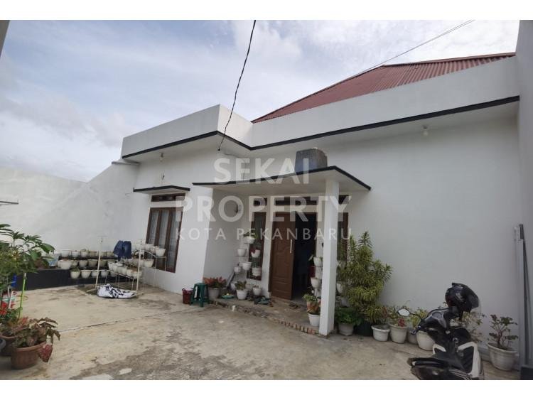 Dijual Rumah Luas dan Lebar di Kapau Sari