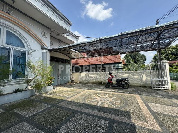 DIJUAL RUMAH 2 LT JL.SUBUR DEKAT JL.NANGKA