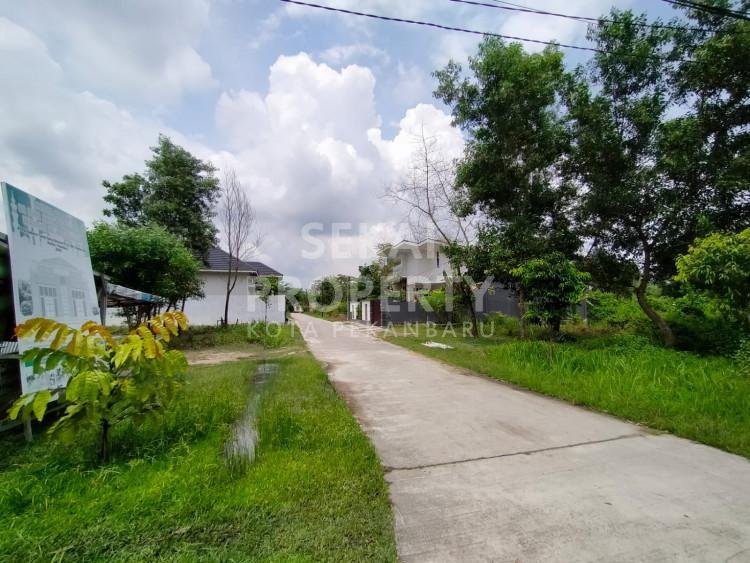 Dijual tanah tengah kota dan di tepi jalan besar Lokasi Rumbai Jl. Barito - Pekanbaru