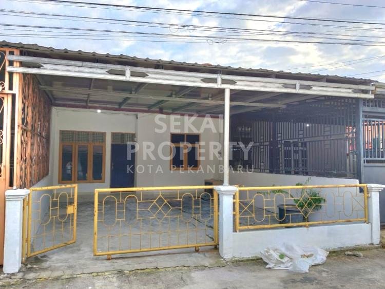 DIJUAL RUMAH SIAP HUNI LOKASI DEKAT JALAN JENDRAL - PEKANBARU