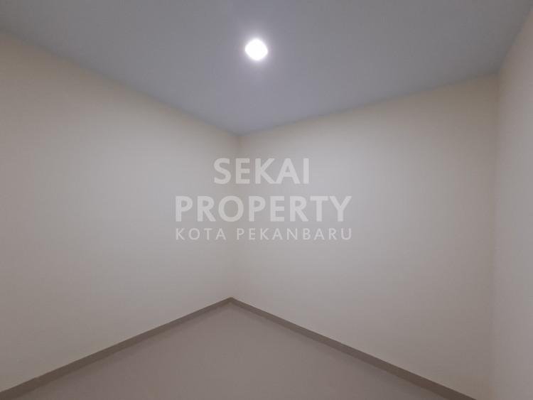 Lihat semua foto