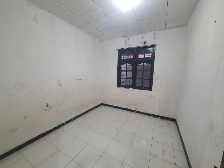Disewakan rumah full keramik lokasi dekat jalan angkasa - pekanbaru