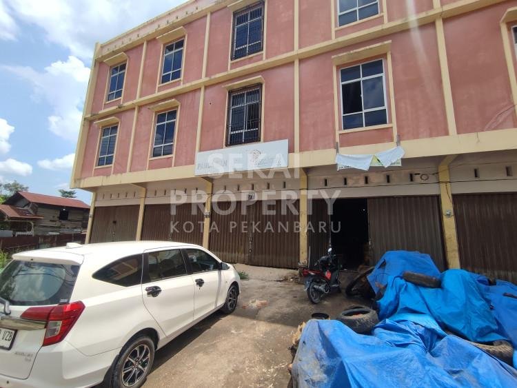 DIJUAL RUKO 3 LANTAI JL.SOEKARNO HATTA/ARENGKA 2