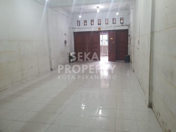 DIJUAL RUKO 2 LANTAI SIAP PAKAI LOKASI TEPI JALAN JL. FAJAR - PEKANBARU