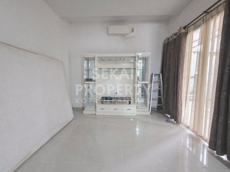 Disewa Rumah Cluster di Srikandi - Delima