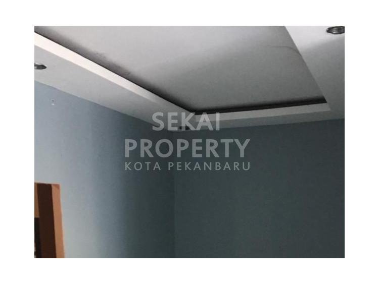Lihat semua foto