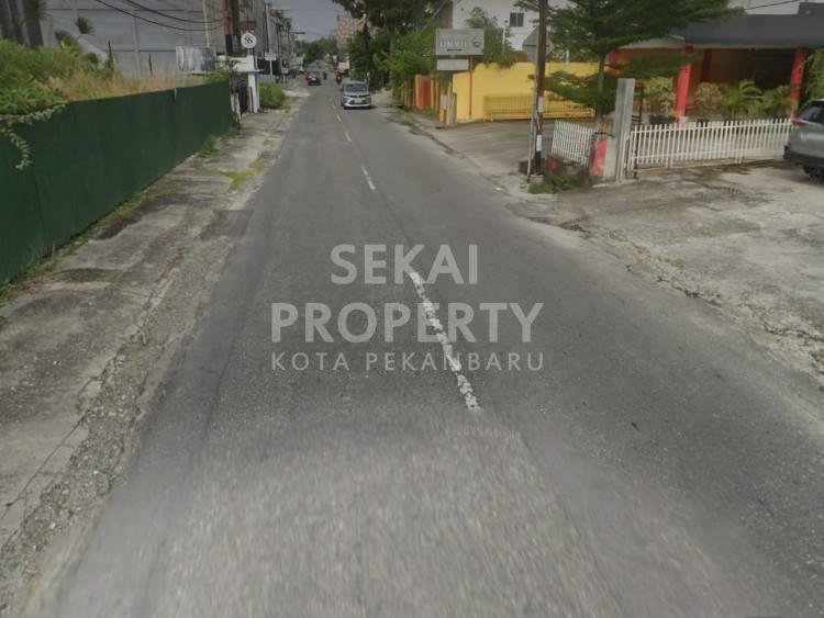 DIJUAL SEBIDANG TANAH KERAS LOKASI DEKAT JL.SUDIRMAN-PEKANBARU