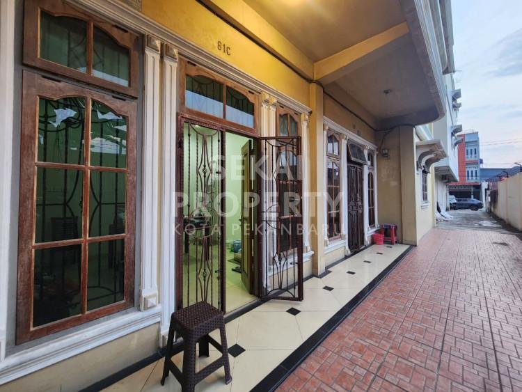 DI JUAL RUMAH 2,5 LANTAI JL MANGGA - PEKANBARU