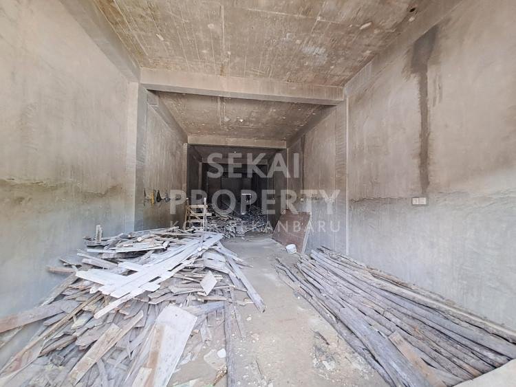 DIJUAL RUKO BARU 2,5 LT LOKASI JL.PEMUDA-PEKANBARU