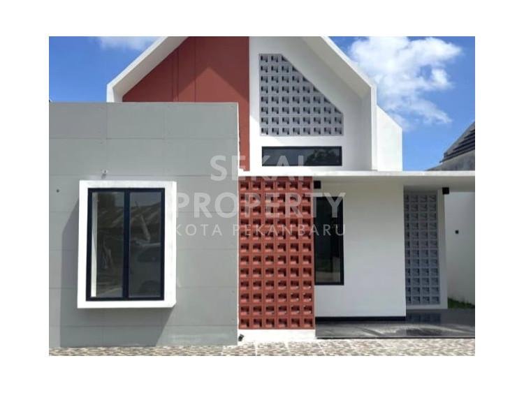 DIJUAL RUMAH BARU DALAM KOMPLEK LOKASI DEKAT JL.MELATI / PANAM-PEKANBARU