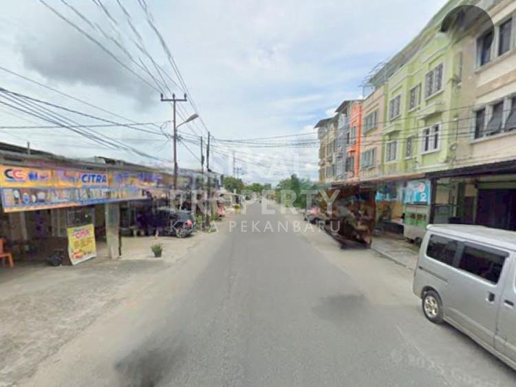 DIJUAL RUKO 3 LANTAI SIAP PAKAI LOKASI DEKAT JL.TUANKU TAMBUSAI- PEKANBARU