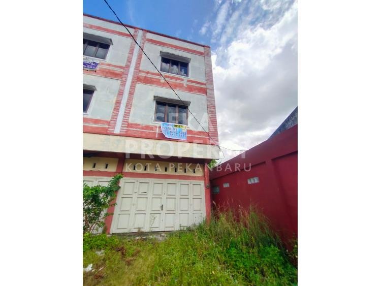 Disewakan Ruko Murah, Di Tepi Jalan, Di Jl. Sail - Pekanbaru