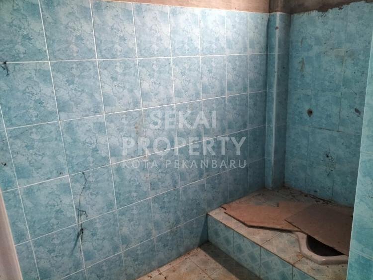 Disewakan Ruko Murah, Di Tepi Jalan, Di Jl. Sail - Pekanbaru