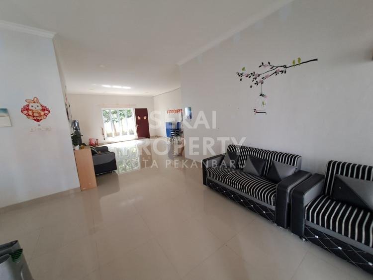 DIJUAL RUMAH CLUSTER 2 LT LOKASI DEKAT  JL.RIAU-PEKANBARU