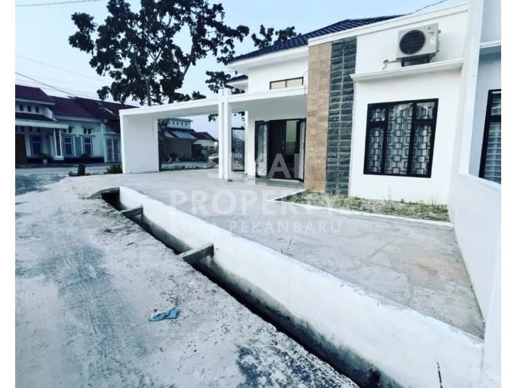 DIJUAL HOME STAY JL .T BEY