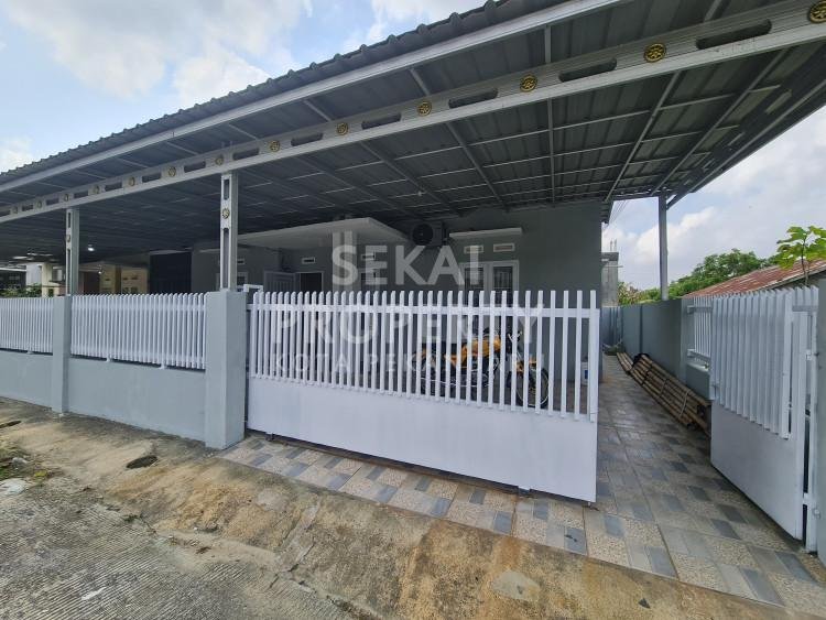 Di jual rumah siap huni lokasi Hangtuah Jalan Utama tengah kota Pekanbaru