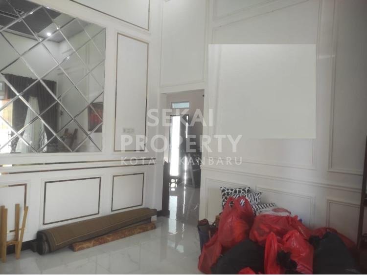 DI JUAL  RUMAH JLN.PAUS