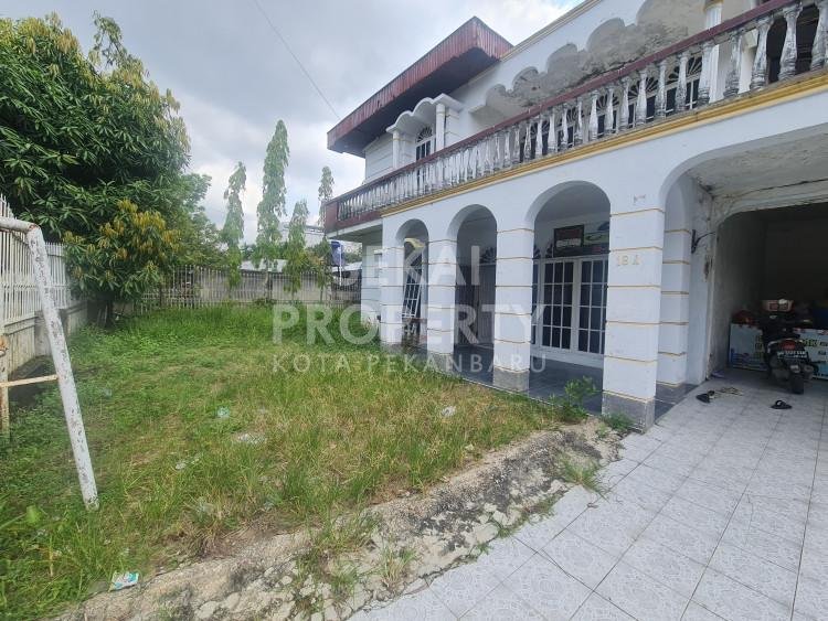 Dijual 1 unit rumah bulatan tepi Jalan Lokasi Riau sekitar tengah kota Pekanbaru