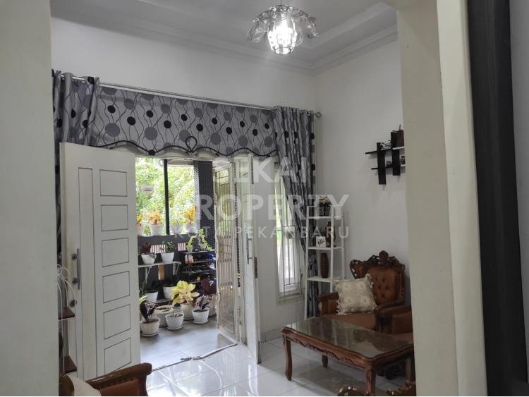DIJUAL RUMAH 1.5 LT SIAP HUNI DI JLN BUKIT BARISAN - PEKANBARU