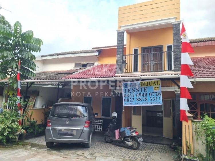 Dijual Rumah cantik siap huni 2lt semi furnish di Jl. Kuras - Pekanbaru