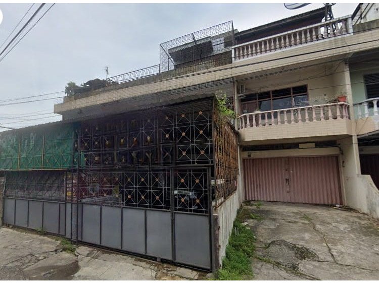 Dijual Ruko 2,5 Lantai Dekat Jl. Sutomo