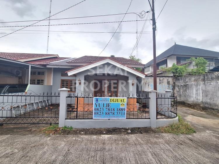 DIJUAL RUMAH TINGGAL DI JL.SUTOMO-PEKANBARU