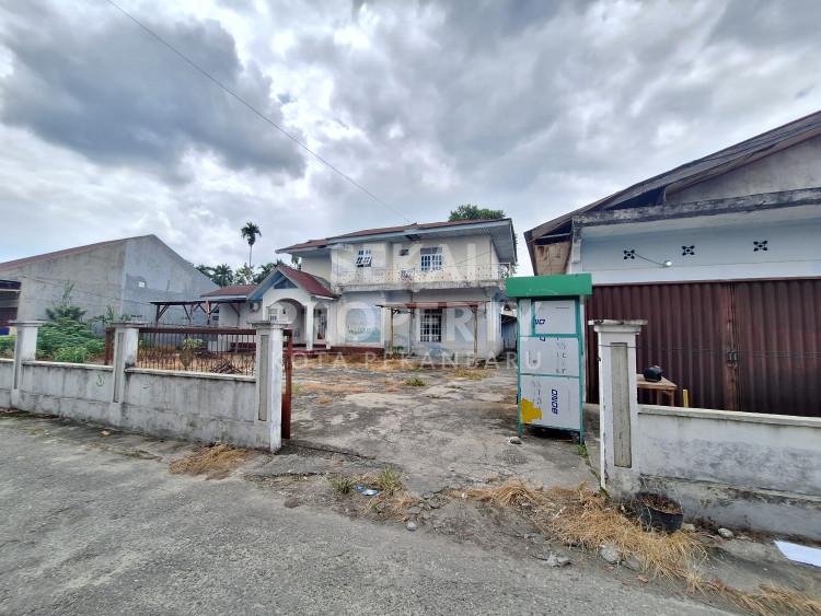 DIJUAL CEPAT SEBIDANG TANAH KERAS BONUS BEBERAPA BANGUNAN LOKASI DELIMA/LOBAK - PEKANBARU