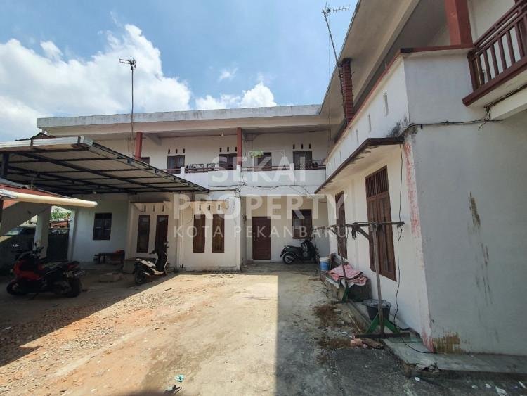 DIJUAL RUMAH DAN KOS-KOSAN LOKASI DEKAT Jl. RIAU