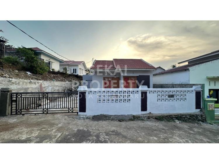 Dijual Rumah Semi Cluster di Pusat Kota Batusangkar