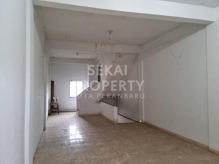 DIJUAL / DISEWAKAN RUKO 3 LANTAI DI JL. BUKIT BARISAN - PEKANBARU