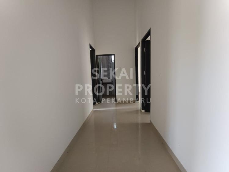 DI JUAL RUMAH JL ARIFIN AHMAD / RAWA INDAH