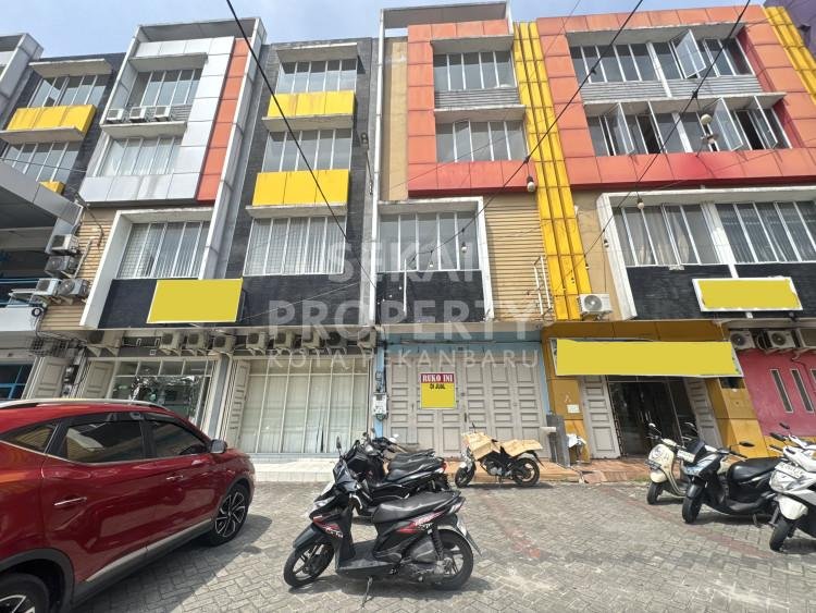 DIJUAL/DISEWAKAN RUKO 4 LT JL.ARIFIN AHMAD