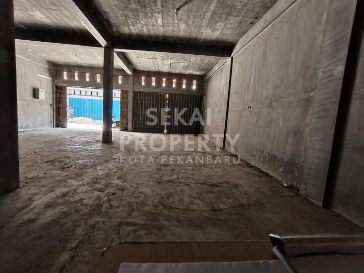 DIJUAL / DISEWAKAN 4 UNIT RUKO GANDENG LOKASI HARAPAN RAYA