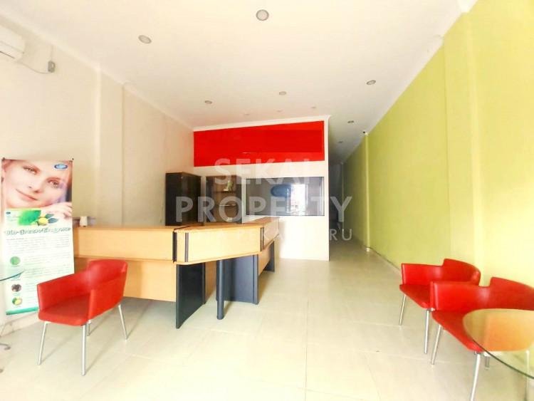 Dijual 1 Unit Ruko Cantik, 2 Lantai, Full Keramik, Tengah Kota Jl. Dahlia Ujung / Jl. Jenderal, Pekanbaru