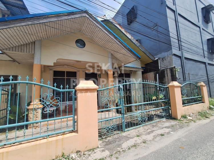 DIJUAL TANAH ADA BANGUNAN LAMA LOKASI JL.PEMUDA-PEKANBARU