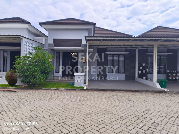 DIJUAL RUMAH CLUSTER MEWAH LOKASI PARIT INDAH
