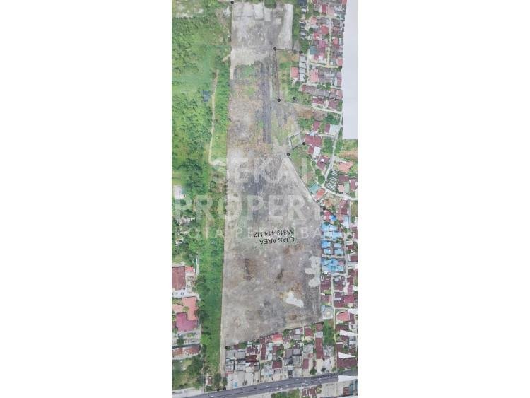 DIJUAL SEBIDANG TANAH +/- 8,5 HA LOKASI TEPI JALAN HR. SOEBRANTAS / PANAM - PEKANBARU