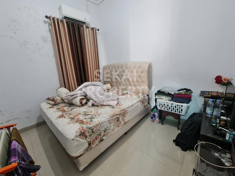 Lihat semua foto