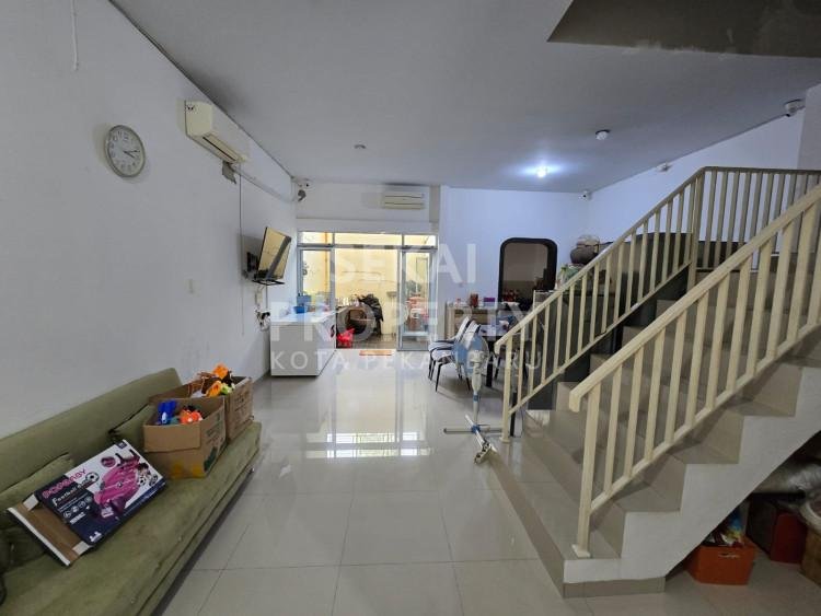Dijual Rumah Cluster 2 LT di Jl. Sutomo
