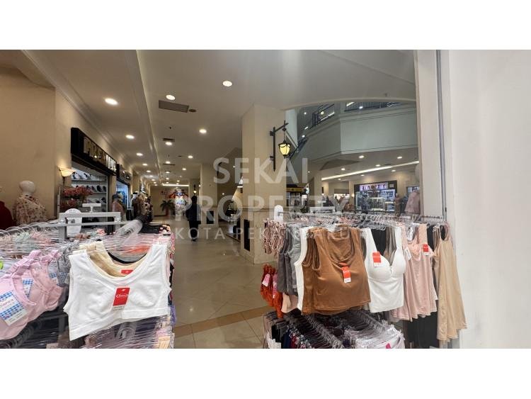 DIJUAL KIOS DI MALL PEKANBARU JL.JEND SUDIRMAN