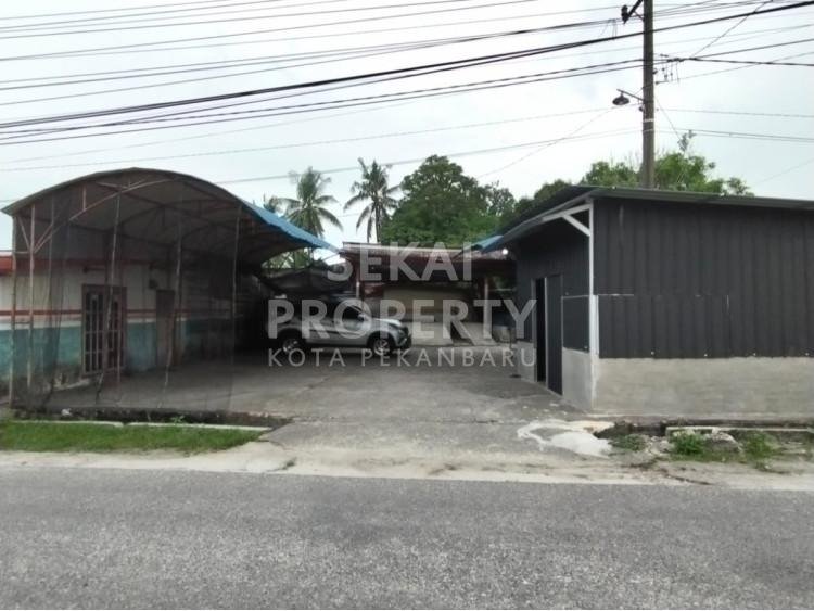 Dijual Rumah Petak 3 Pintu + Cucian Mobil Tanah Super Besar Harapan Raya, Tangkerang, Bukit Raya