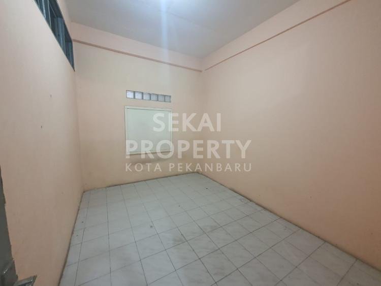 Dijual Rumah 2 Lantai Di Jalan Kuantan Raya