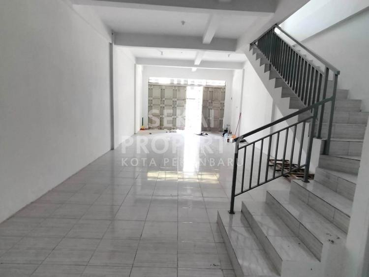 Dijual Ruko Cantik,Murah Di Tengah Kota Lokasi Soekarno Hatta
