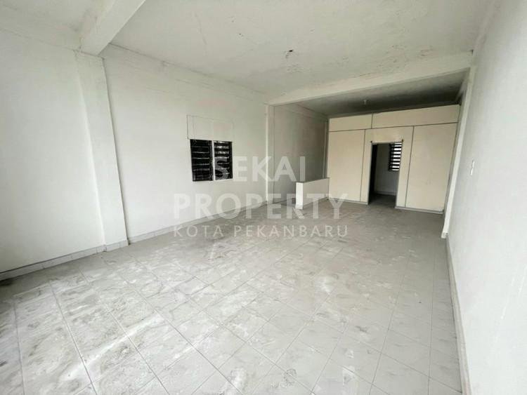 DISEWAKAN RUKO 3 LANTAI SIAP PAKAI DEKAT JL.AHMAD YANI - PEKANBARU