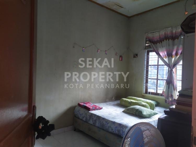 Lihat semua foto
