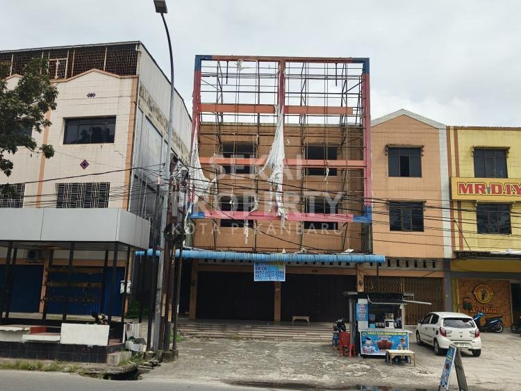 DIJUAL RUKO GANDENG LOKASI TENGAH KOTA JALAN HARAPAN RAYA
