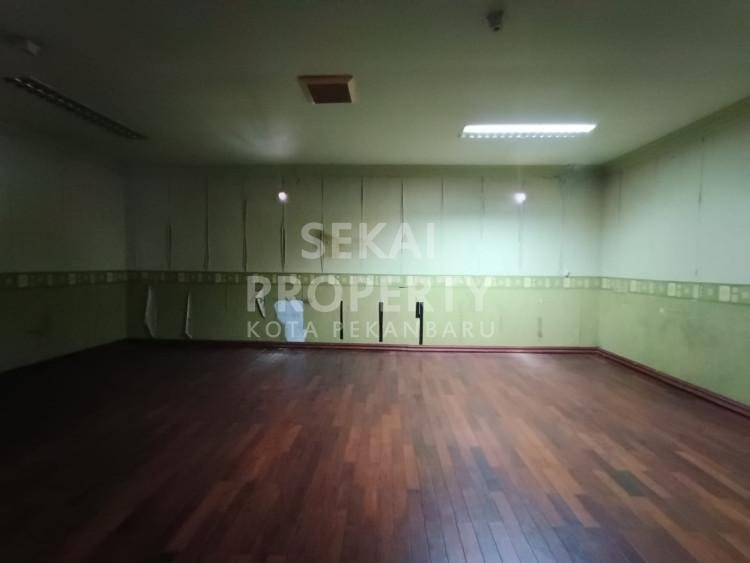 Lihat semua foto