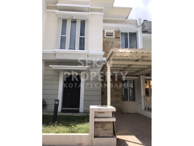 Dijual 1 unit Rumah Semi Furnish lokalsi Jalan Siak / Riau tengah kota Pekanbaru