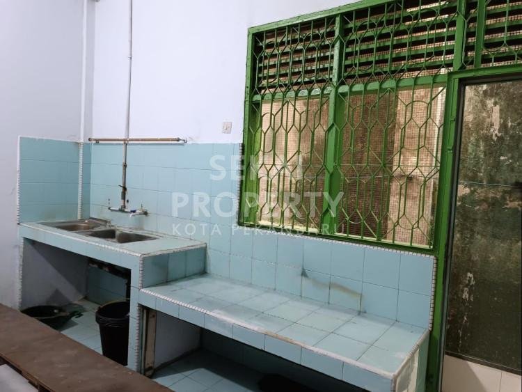 Disewakan Ruko lokasi JL. Kampar - Pekanbaru