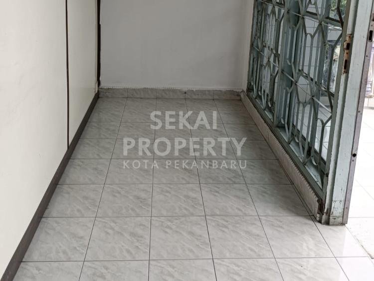 Disewakan Ruko lokasi JL. Kampar - Pekanbaru